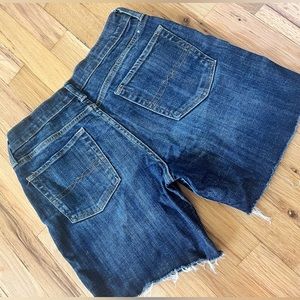 Lucky Brand - The Bermuda, Jean shorts. Gently used, like new. Size 6/28.